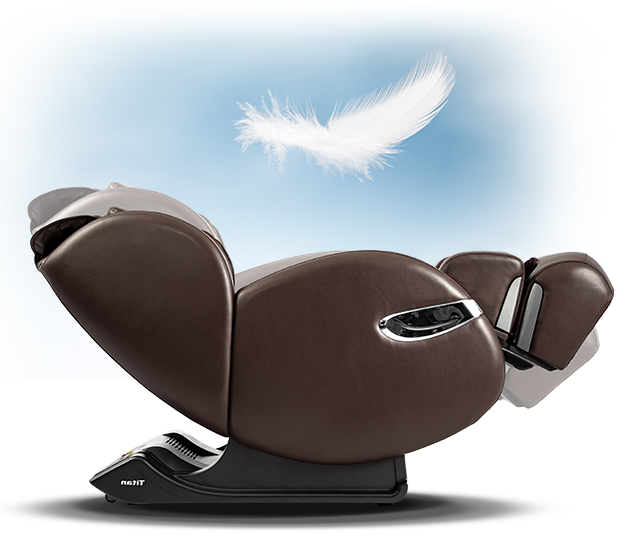 Titan Lucas zero gravity massage chair