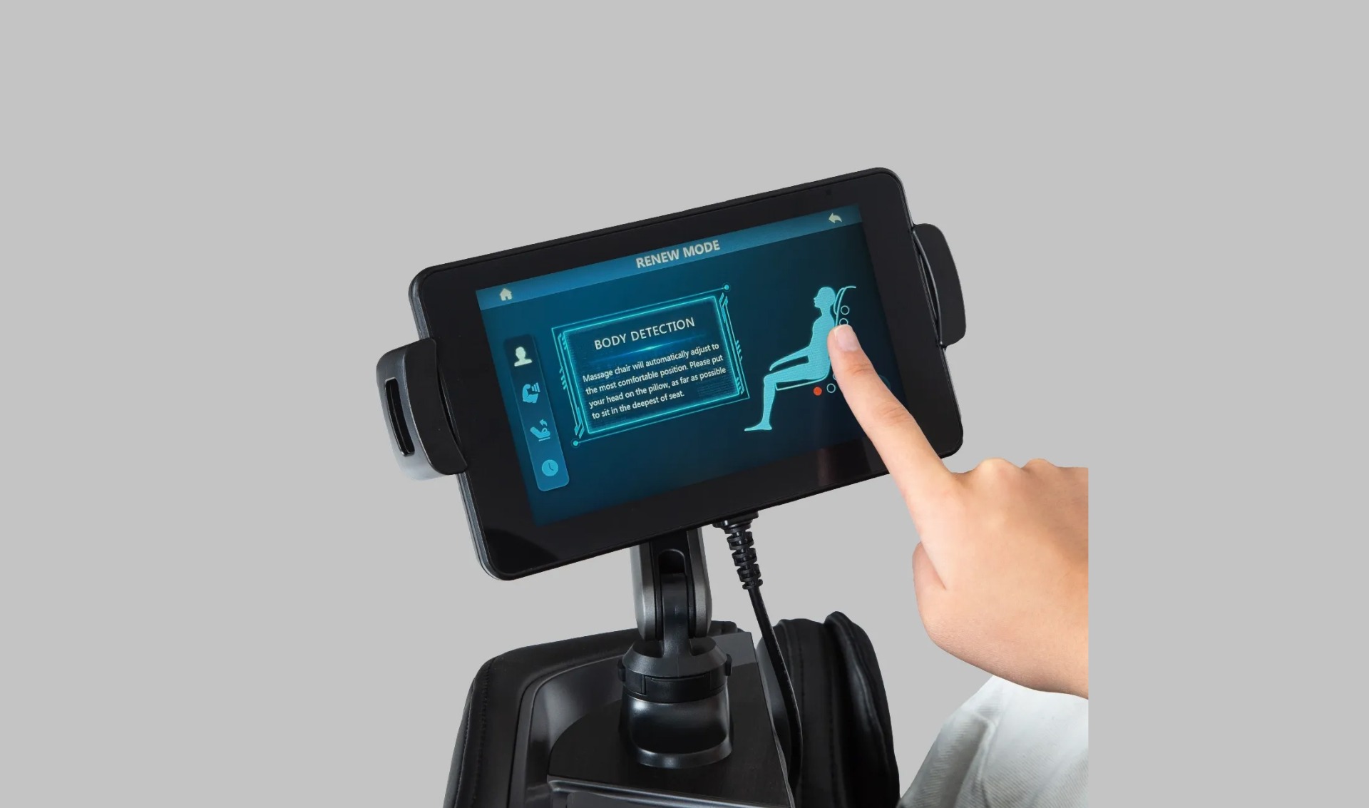 Titan TP-Ronin 4D computer body scan automatically detecting shoulder height and spinal curve