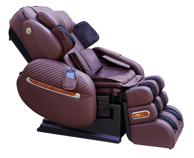 Luraco i9 Massage Chair easy access swinging armrests